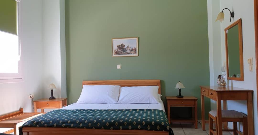 Zannikos Rooms Ermoupoli Exterior photo